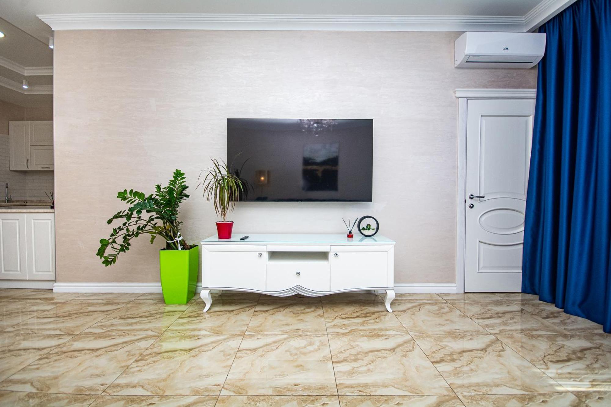 Luxury For Business & Pleasure Royal 3 Apartment Киев Екстериор снимка
