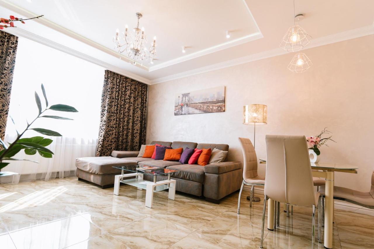 Luxury For Business & Pleasure Royal 3 Apartment Киев Екстериор снимка