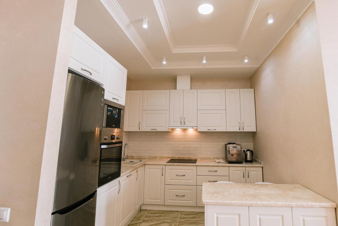 Luxury For Business & Pleasure Royal 3 Apartment Киев Екстериор снимка